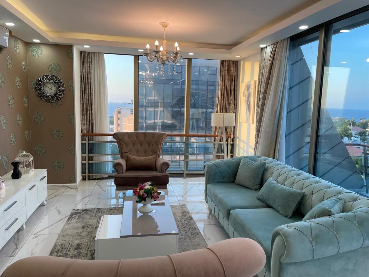 Апартаменти Elegant 2+1 Flat In The Heart Of Kyrenia + Wifi Екстер'єр фото